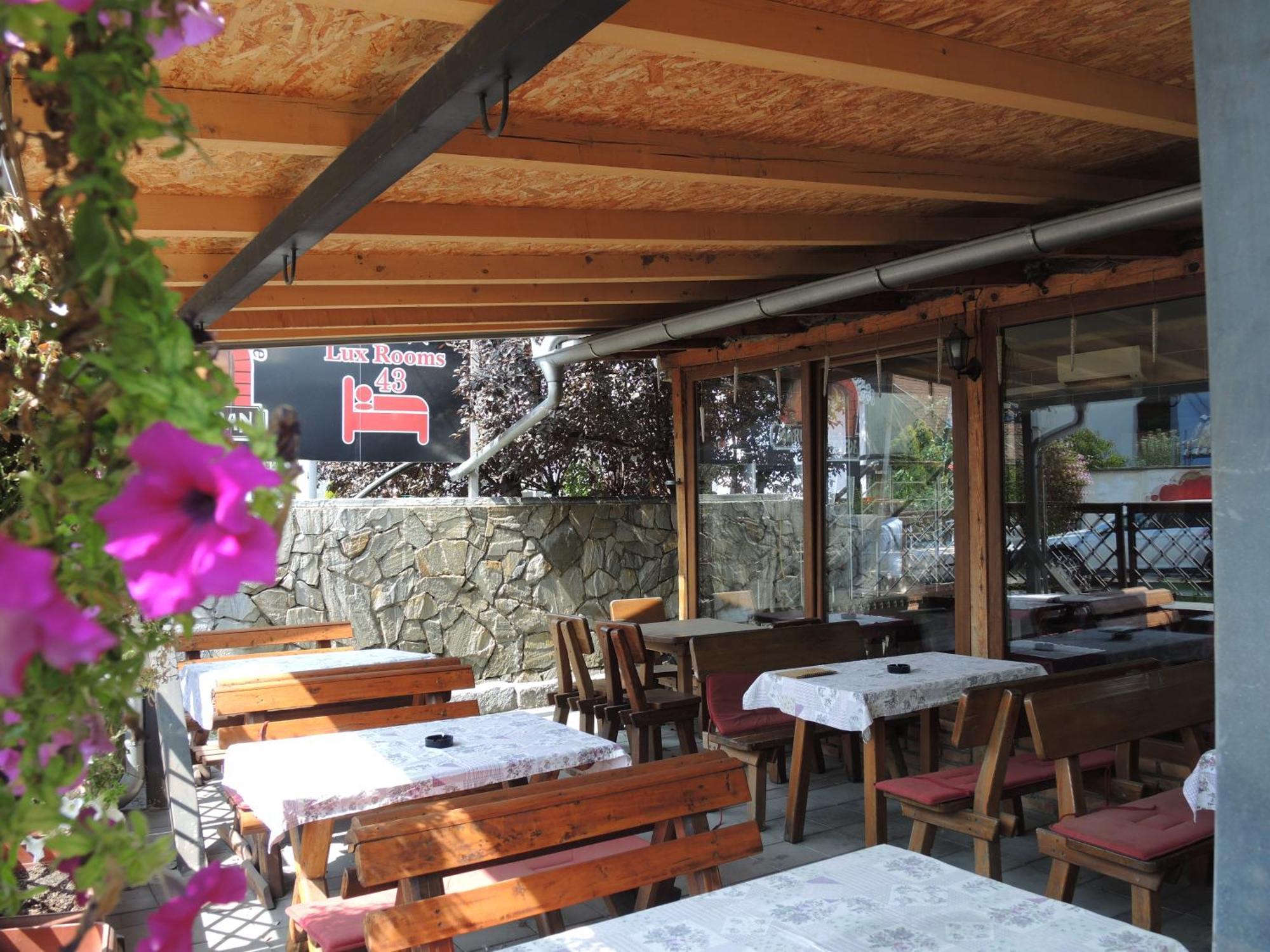 Rooms&Restaurant 43 Belgrad Exterior foto